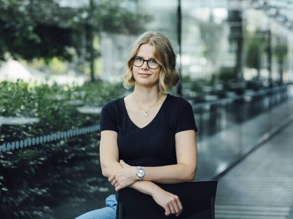 Aivotutkija Lilli Kimppa kertoo, miten kieltenopiskelu vaikuttaa aivoihin